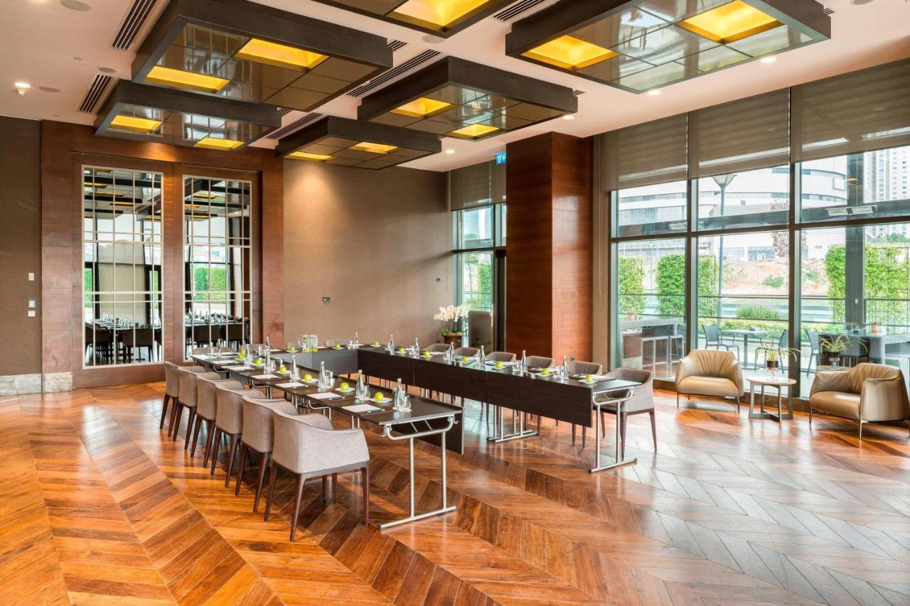 Sheraton Grand Istanbul Atasehir Екстер'єр фото