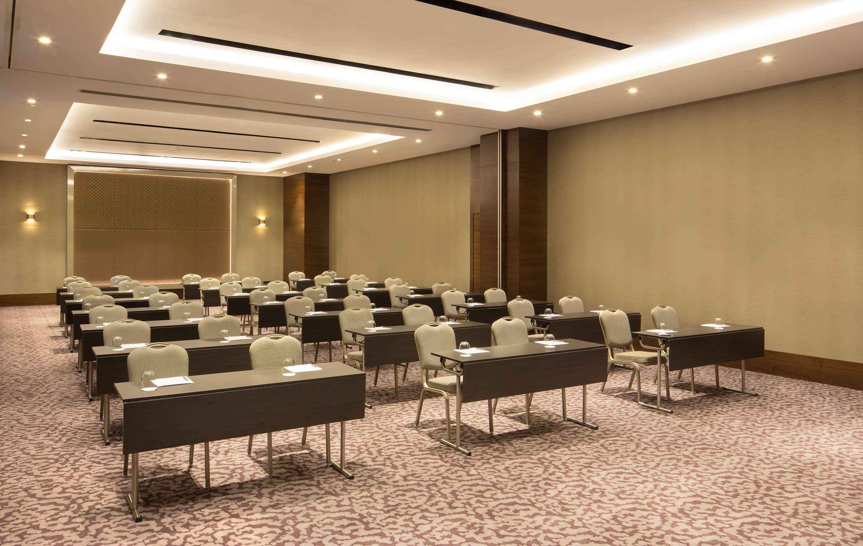 Sheraton Grand Istanbul Atasehir Екстер'єр фото